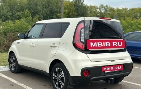 KIA Soul II рестайлинг, 2018 год, 1 650 000 рублей, 7 фотография