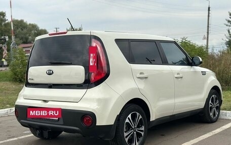 KIA Soul II рестайлинг, 2018 год, 1 650 000 рублей, 5 фотография