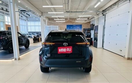 Toyota Yaris Cross, 2022 год, 2 279 000 рублей, 5 фотография