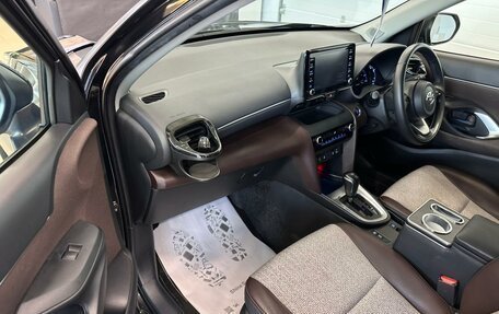 Toyota Yaris Cross, 2022 год, 2 279 000 рублей, 12 фотография