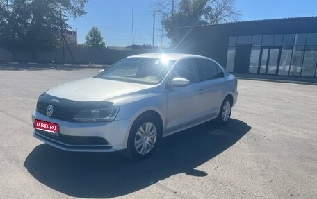 Volkswagen Jetta VI, 2015 год, 590 000 рублей, 1 фотография