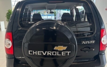 Chevrolet Niva I рестайлинг, 2012 год, 409 000 рублей, 6 фотография