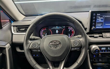 Toyota RAV4, 2020 год, 3 390 000 рублей, 23 фотография
