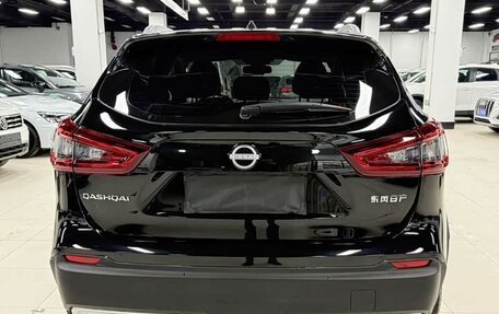 Nissan Qashqai, 2023 год, 1 800 000 рублей, 6 фотография