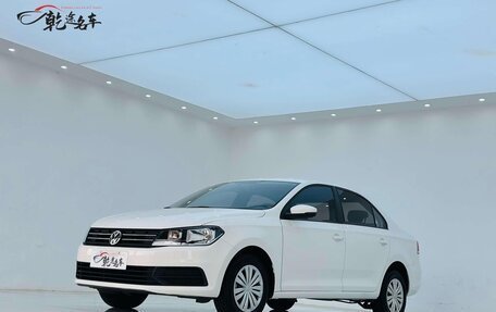 Volkswagen Santana, 2022 год, 850 000 рублей, 3 фотография