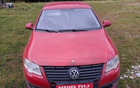 Volkswagen Passat B6, 2007 год, 450 000 рублей, 1 фотография