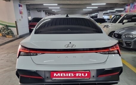 Hyundai Avante, 2025 год, 2 100 000 рублей, 4 фотография