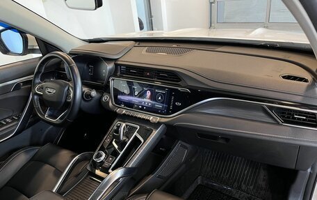 Geely Atlas, 2022 год, 2 500 000 рублей, 12 фотография