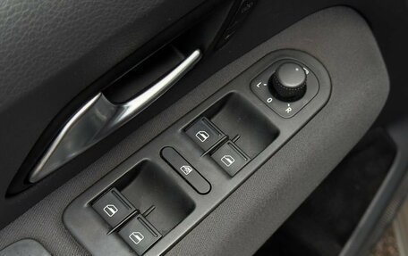 Volkswagen Amarok I рестайлинг, 2013 год, 1 569 000 рублей, 20 фотография
