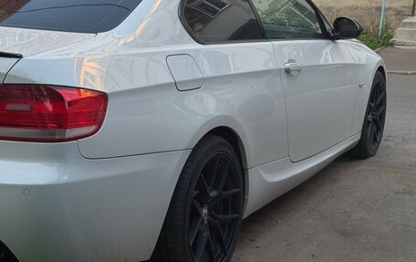 BMW 3 серия, 2008 год, 750 000 рублей, 11 фотография