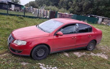 Volkswagen Passat B6, 2007 год, 450 000 рублей, 3 фотография