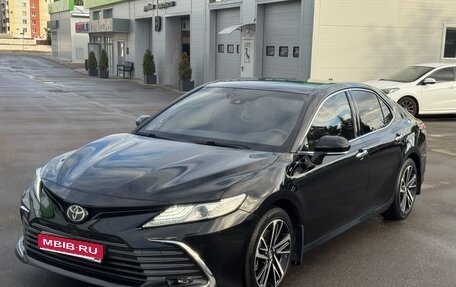 Toyota Camry, 2018 год, 2 550 000 рублей, 1 фотография