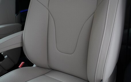 Mercedes-Benz V-Класс, 2026 год, 14 450 500 рублей, 19 фотография