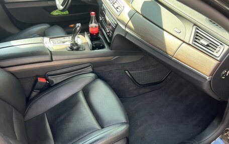 BMW 7 серия, 2014 год, 2 300 000 рублей, 15 фотография