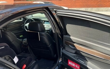 BMW 7 серия, 2014 год, 2 300 000 рублей, 14 фотография