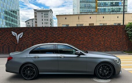 Mercedes-Benz E-Класс, 2020 год, 4 400 000 рублей, 2 фотография