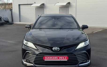 Toyota Camry, 2018 год, 2 550 000 рублей, 8 фотография