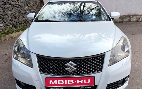 Suzuki Kizashi, 2011 год, 1 377 000 рублей, 3 фотография