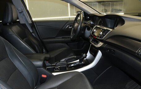 Honda Accord IX рестайлинг, 2013 год, 1 597 000 рублей, 11 фотография