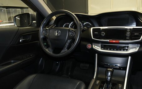 Honda Accord IX рестайлинг, 2013 год, 1 597 000 рублей, 18 фотография