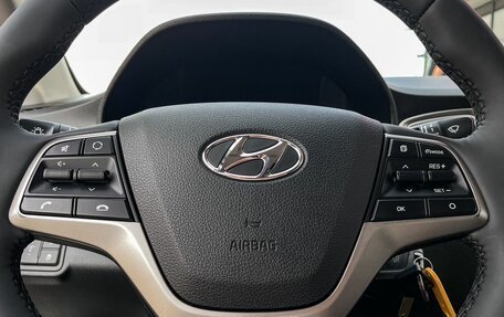 Hyundai Solaris II рестайлинг, 2019 год, 979 000 рублей, 18 фотография