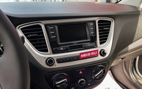 Hyundai Solaris II рестайлинг, 2019 год, 979 000 рублей, 19 фотография