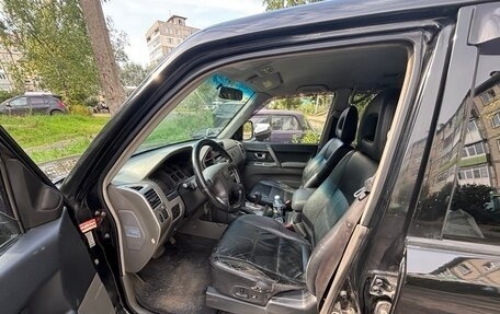 Mitsubishi Pajero III рестайлинг, 2004 год, 1 200 000 рублей, 6 фотография