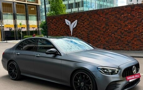 Mercedes-Benz E-Класс, 2020 год, 4 400 000 рублей, 2 фотография