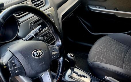 KIA Rio III рестайлинг, 2013 год, 980 000 рублей, 7 фотография
