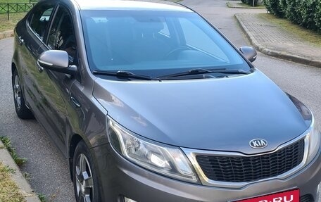 KIA Rio III рестайлинг, 2013 год, 980 000 рублей, 9 фотография