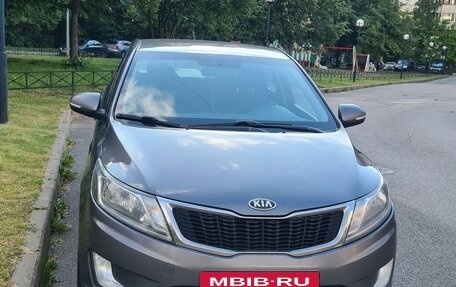 KIA Rio III рестайлинг, 2013 год, 980 000 рублей, 10 фотография