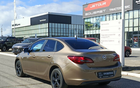 Opel Astra J, 2012 год, 720 000 рублей, 8 фотография