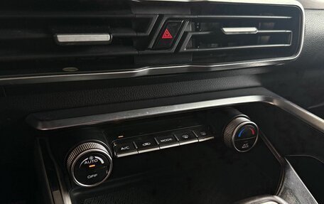 Geely Coolray I, 2021 год, 1 799 000 рублей, 19 фотография