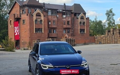 Volkswagen Golf R, 2021 год, 4 500 000 рублей, 8 фотография