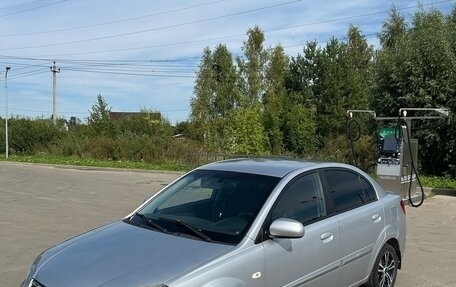 KIA Rio II, 2009 год, 435 000 рублей, 2 фотография
