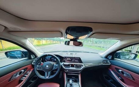 BMW 3 серия, 2022 год, 2 700 000 рублей, 10 фотография