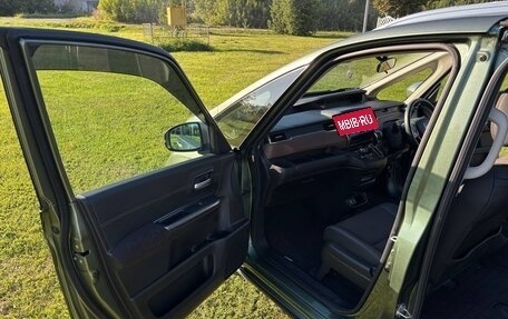Honda Freed II, 2020 год, 1 950 000 рублей, 10 фотография
