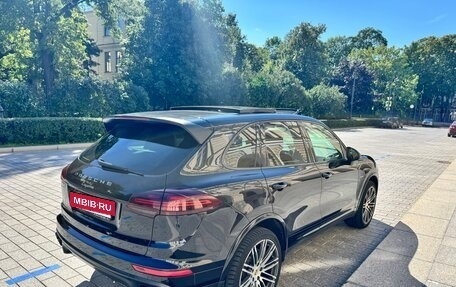Porsche Cayenne III, 2017 год, 4 999 999 рублей, 10 фотография