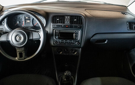 Volkswagen Polo VI (EU Market), 2014 год, 850 000 рублей, 5 фотография
