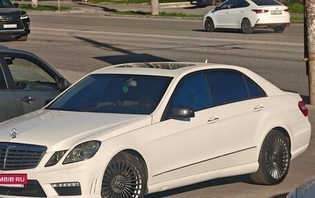 Mercedes-Benz E-Класс, 2009 год, 1 700 000 рублей, 10 фотография