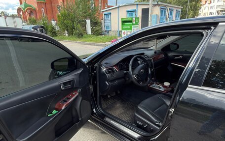 Toyota Camry, 2013 год, 1 470 000 рублей, 10 фотография