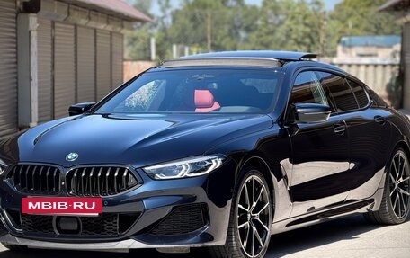 BMW 8 серия, 2021 год, 7 500 000 рублей, 4 фотография