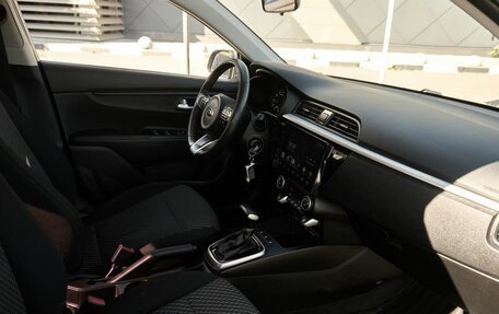 KIA Rio IV, 2017 год, 1 213 000 рублей, 6 фотография