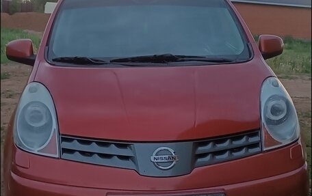 Nissan Note II рестайлинг, 2007 год, 300 000 рублей, 2 фотография