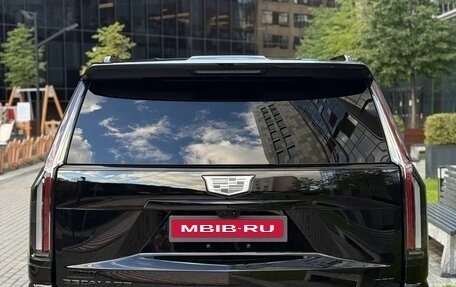 Cadillac Escalade V, 2025 год, 21 000 000 рублей, 3 фотография