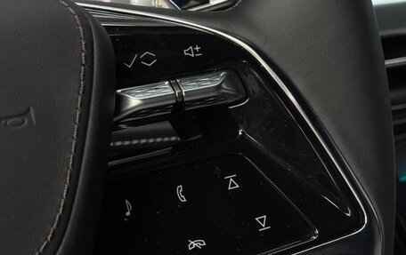 Cadillac Escalade V, 2025 год, 21 000 000 рублей, 12 фотография