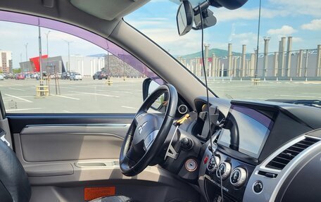 Mitsubishi Pajero Sport II рестайлинг, 2012 год, 2 300 000 рублей, 8 фотография
