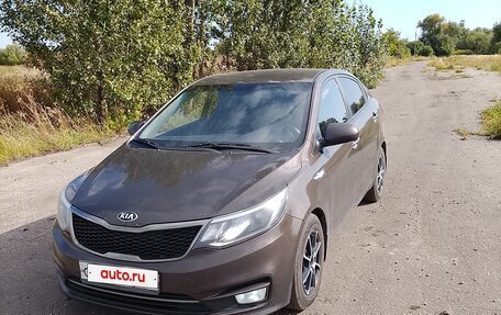 KIA Rio III рестайлинг, 2016 год, 600 000 рублей, 2 фотография
