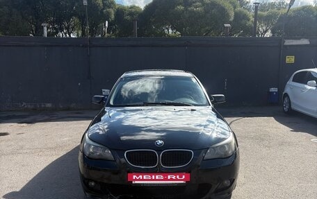BMW 5 серия, 2003 год, 700 000 рублей, 11 фотография