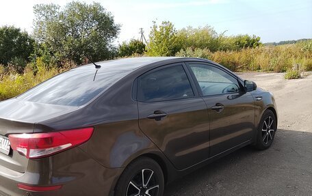 KIA Rio III рестайлинг, 2016 год, 600 000 рублей, 3 фотография